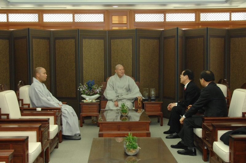 2010.12.30_김장실, 성상신 예방 (2)